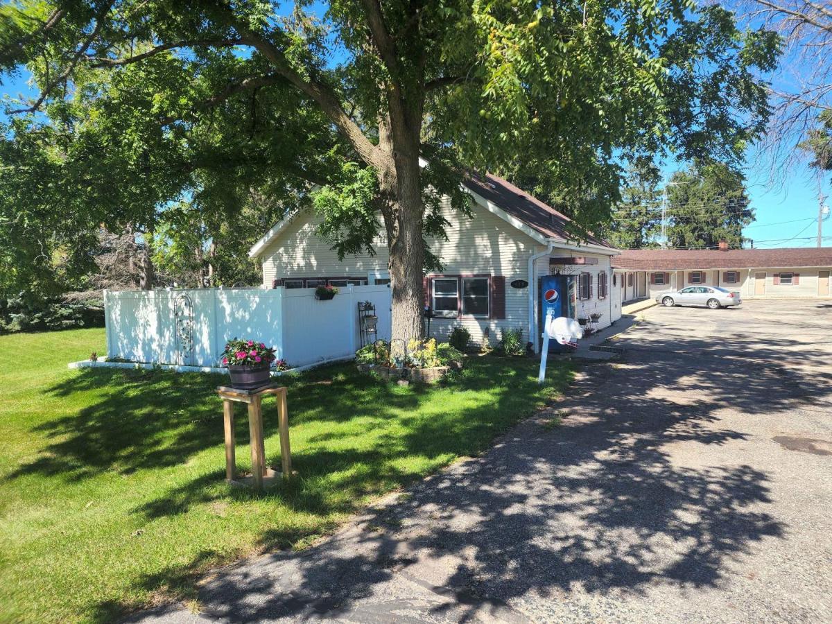 White Valley Motel Saint Charles Buitenkant foto